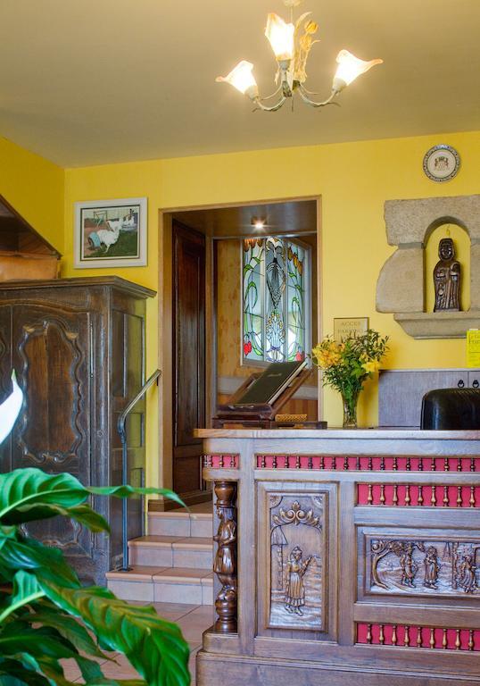 Au Relais Du Porhoet Guilliers Εξωτερικό φωτογραφία
