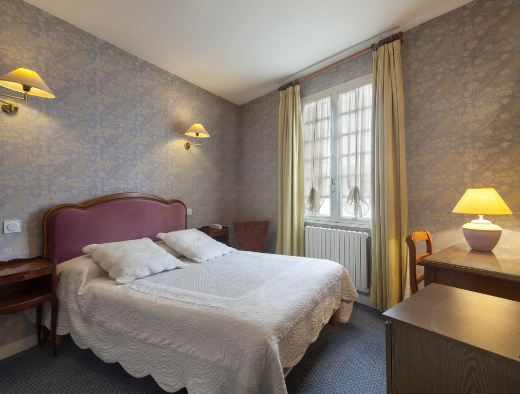 Au Relais Du Porhoet Guilliers Δωμάτιο φωτογραφία